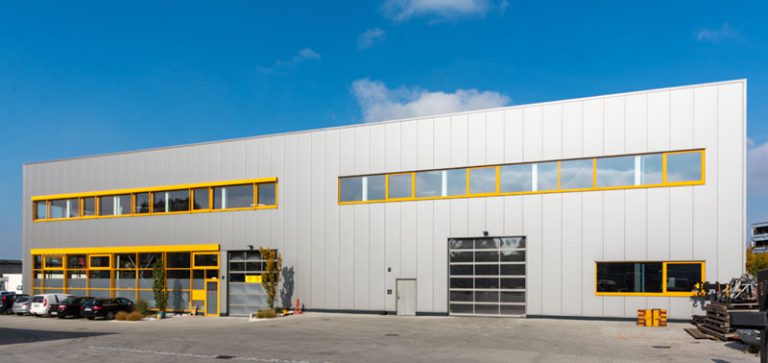 Wiesbauer, Bietigheim – Krähe und Wöhr – Stahlbauten Stahlhallen